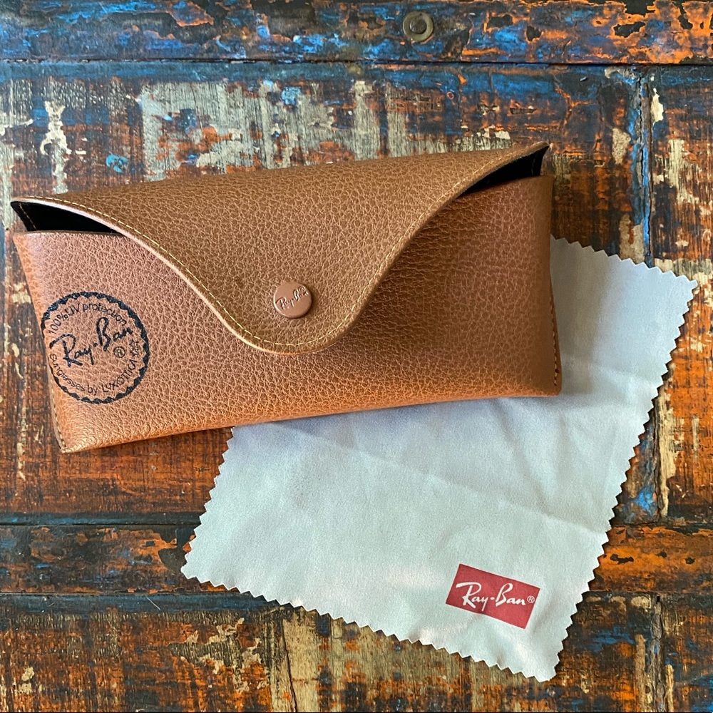 Ray-Ban Sunglasses Soft She’ll Snap Case + Cleaning Cloth